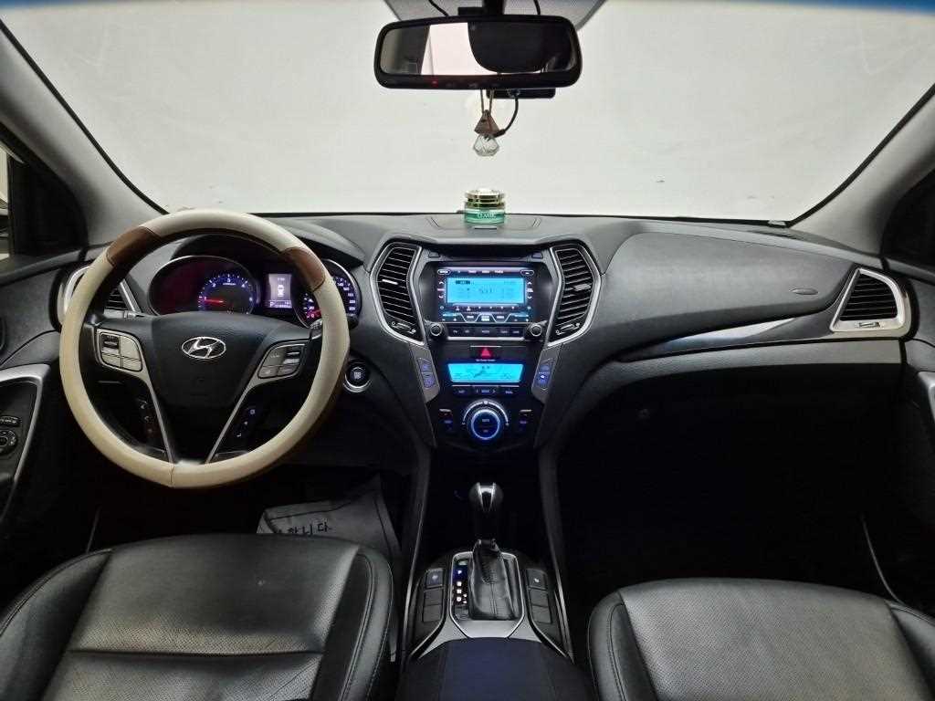 HYUNDAI Santa Fe - Vista 7