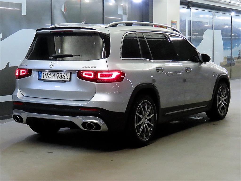 Mercedes Benz GLB Class - Vista 4