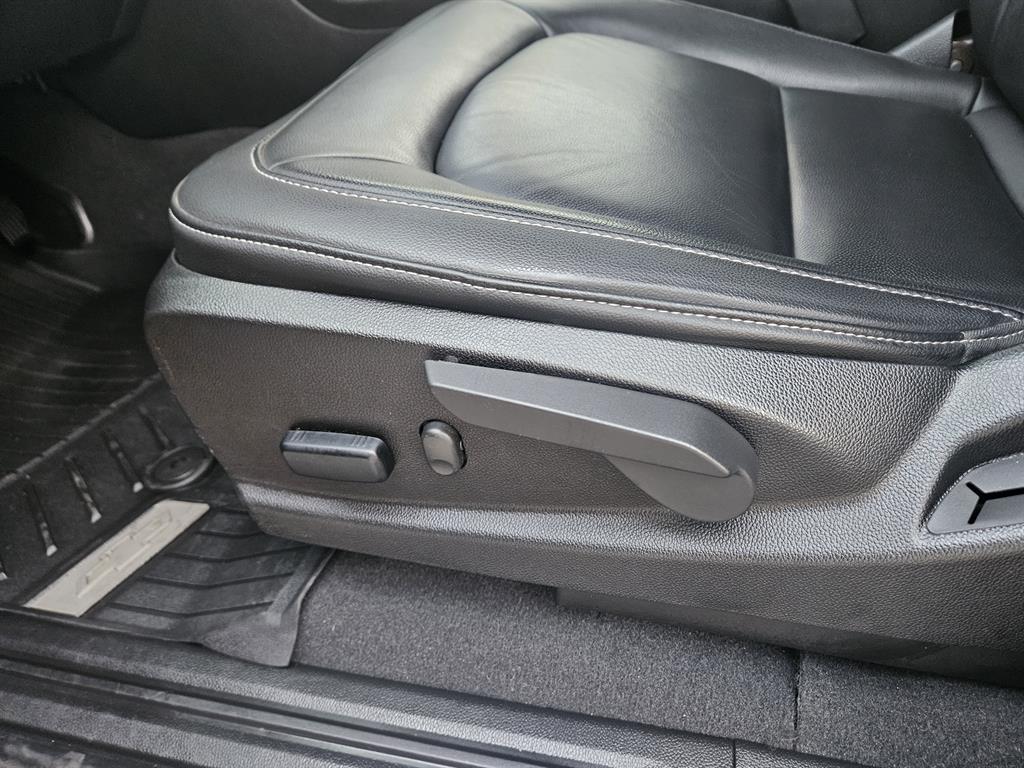 Chevrolet ?Colorado 2022 Negro - Importación desde Corea - HF Imports Iquique - Foto 19