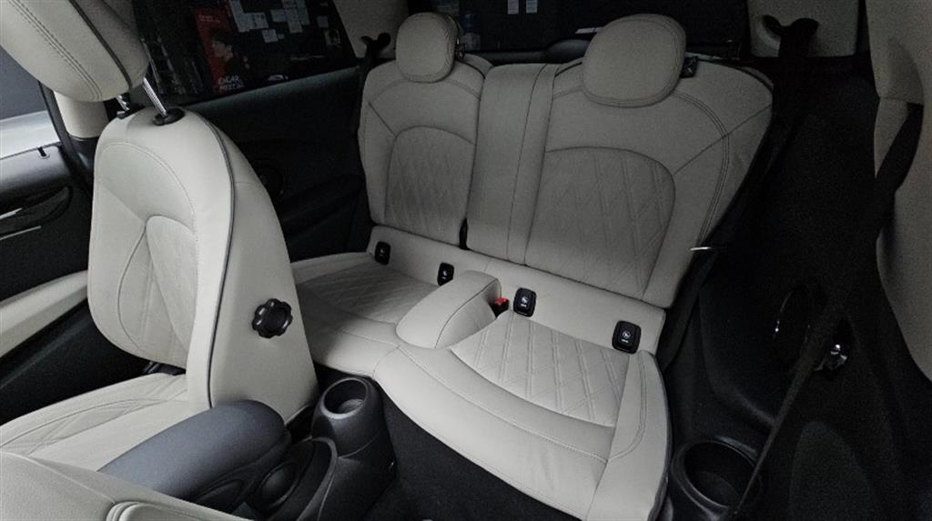 Mini Cooper - Vista 12