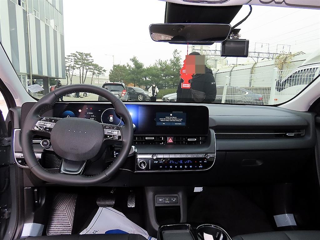 HYUNDAI Ioniq 5 - Vista 7