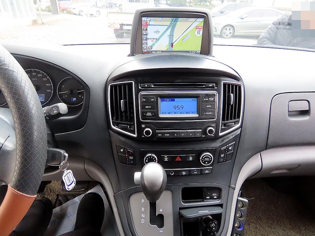 HYUNDAI Starex 2018 - Importación desde Corea - HF Imports Iquique - Foto 14