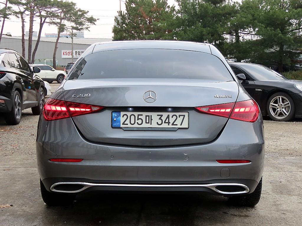 Mercedes Benz C Class - Vista 4