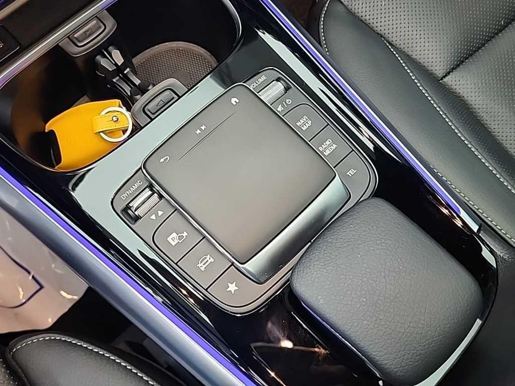 Mercedes Benz EQA 2022 Blanco - Importación desde Corea - HF Imports Iquique - Foto 17