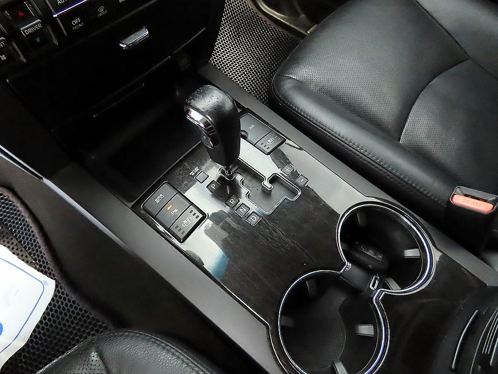 KIA Mohave - Vista 10