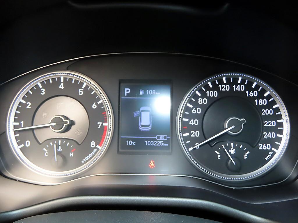 HYUNDAI Santa Fe - Vista 9