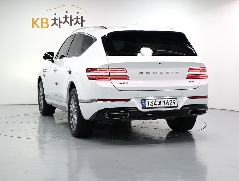 Genesis GV80 - Vista 4