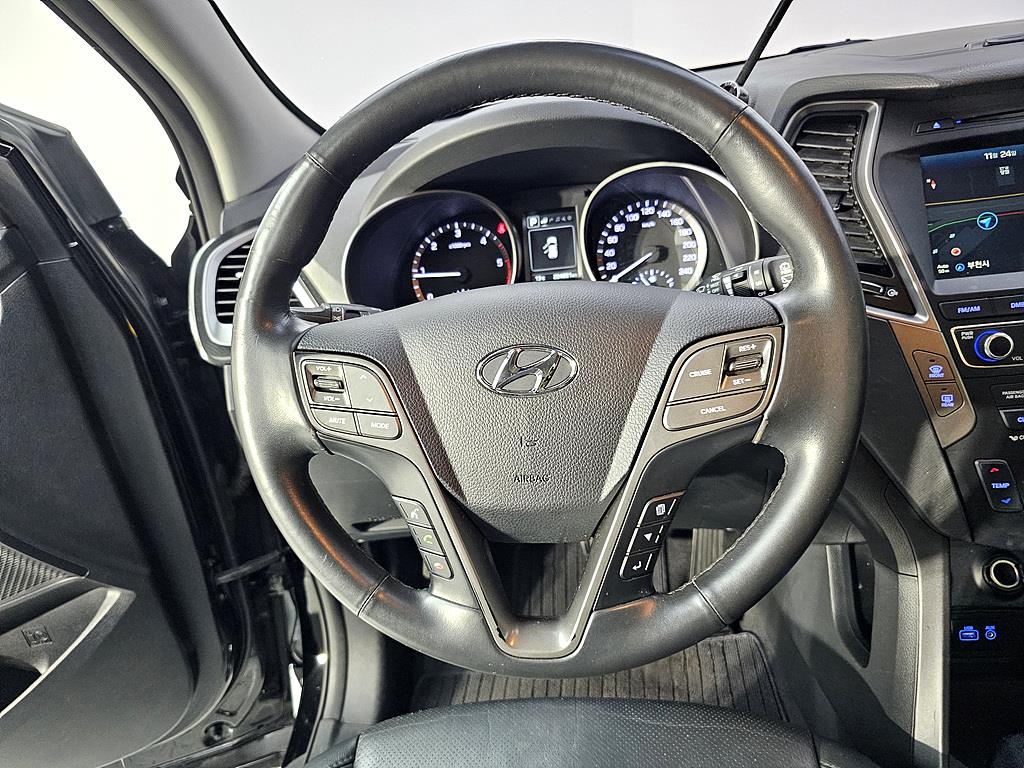 HYUNDAI Santa Fe - Vista 12