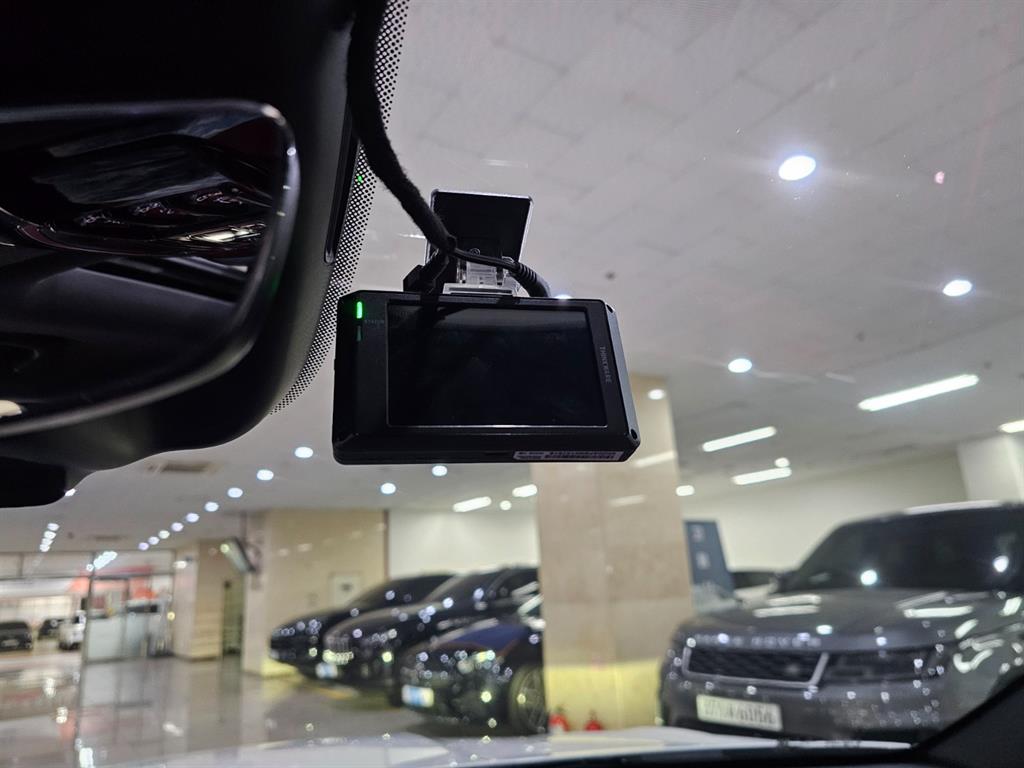 Maserati Grecale 2023 Blanco - Importación desde Corea - HF Imports Iquique - Foto 16