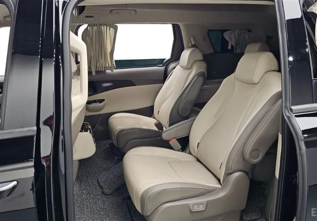 KIA Carnival 2021 Negro - Importación desde Corea - HF Imports Iquique - Foto 13