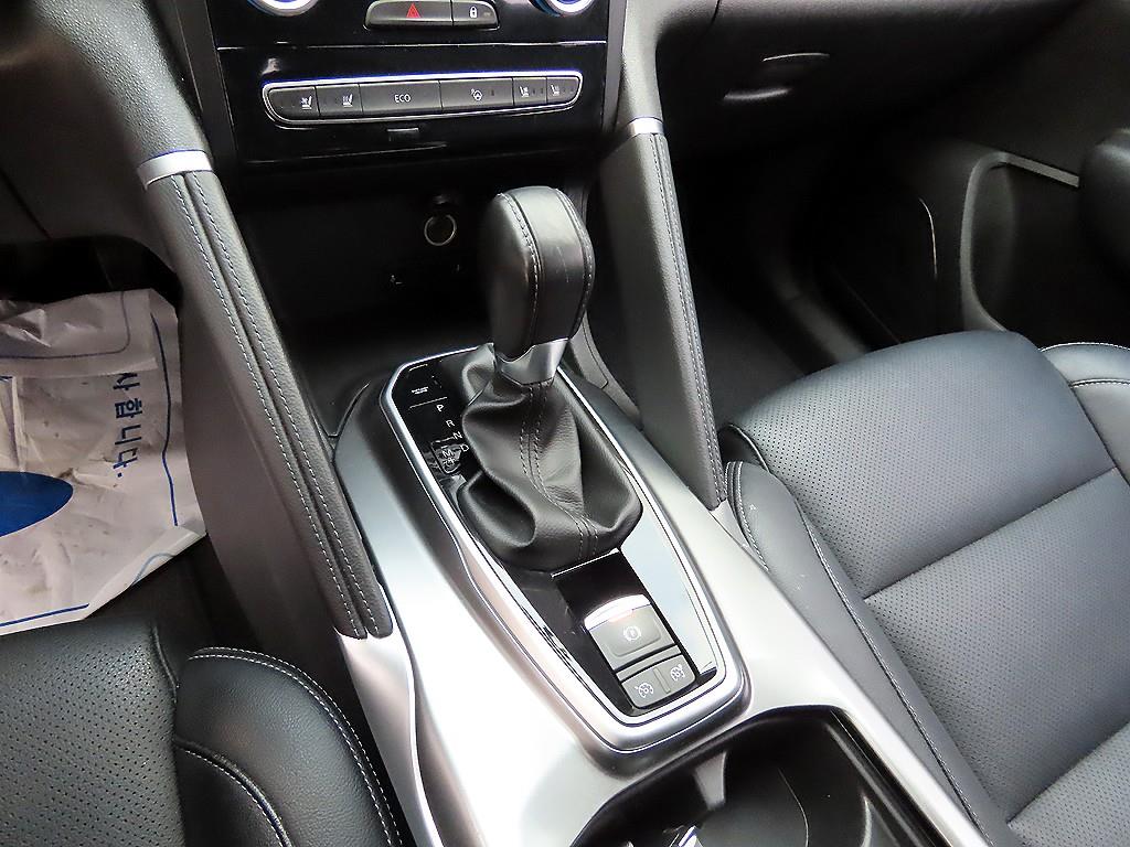 SAMSUNG QM6 - Vista 10