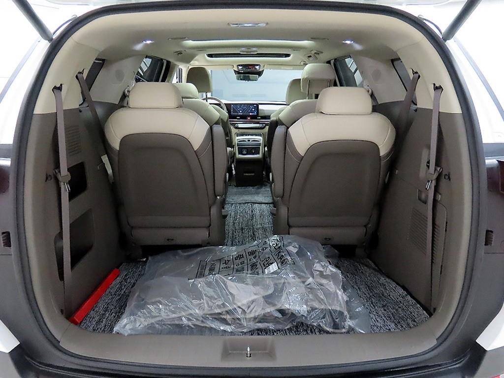 KIA Carnival 2024 Blanco - Importación desde Corea - HF Imports Iquique - Foto 17