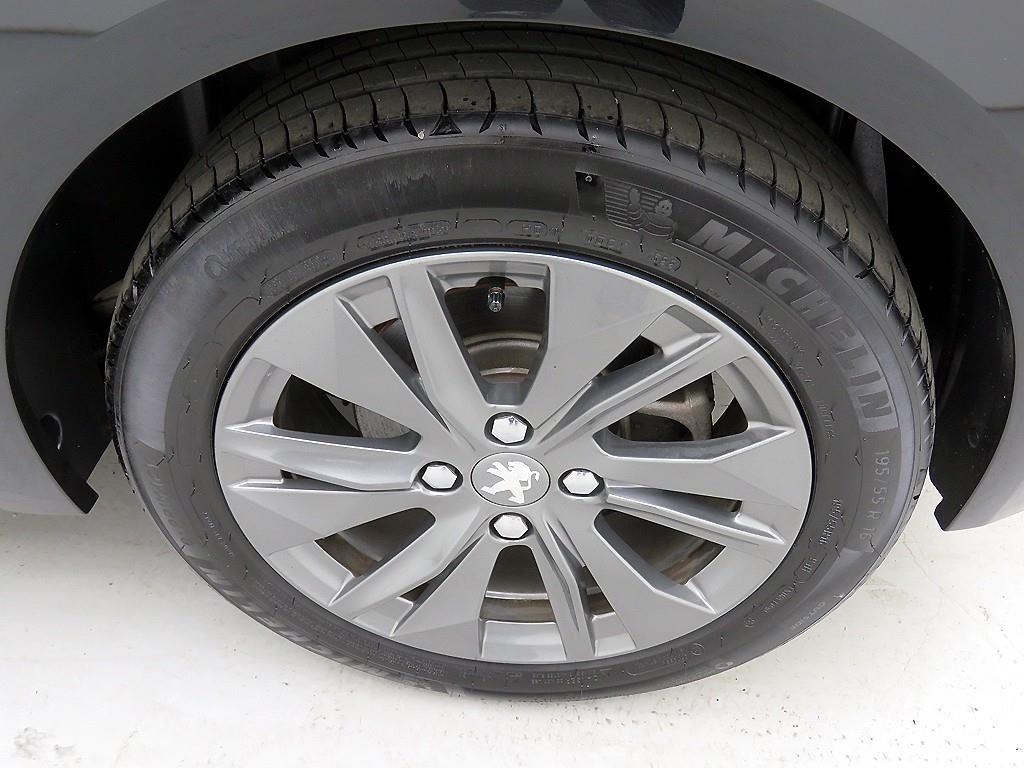 Peugeot 208 2022 Blanco - Importación desde Corea - HF Imports Iquique - Foto 20