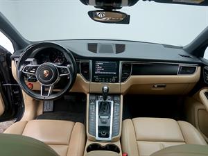 Porsche Macan - Vista 10