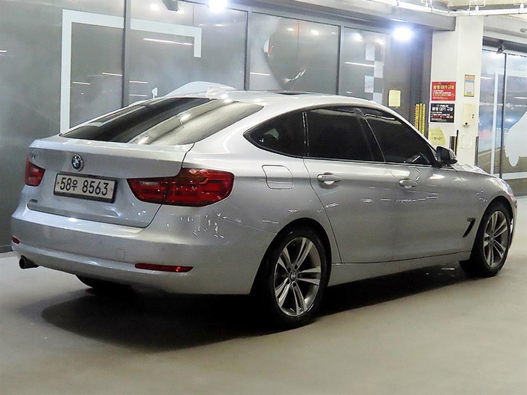 BMW Gran Turismo - Vista 4