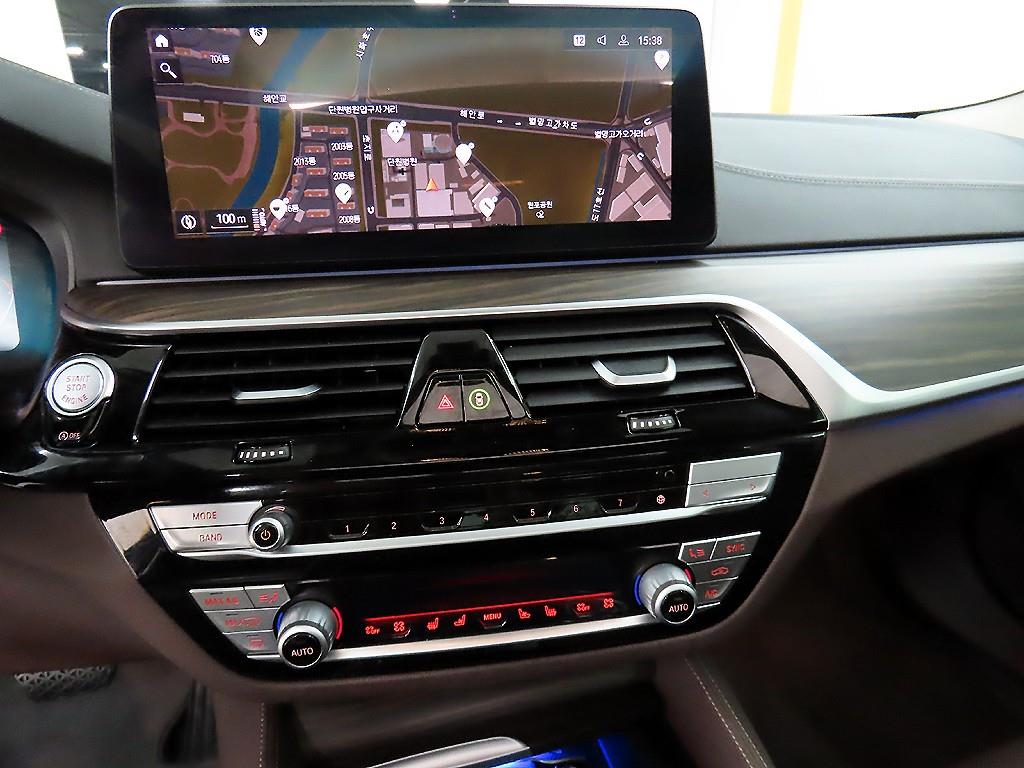 BMW 5 Series 2021 Azul - Importación desde Corea - HF Imports Iquique - Foto 13