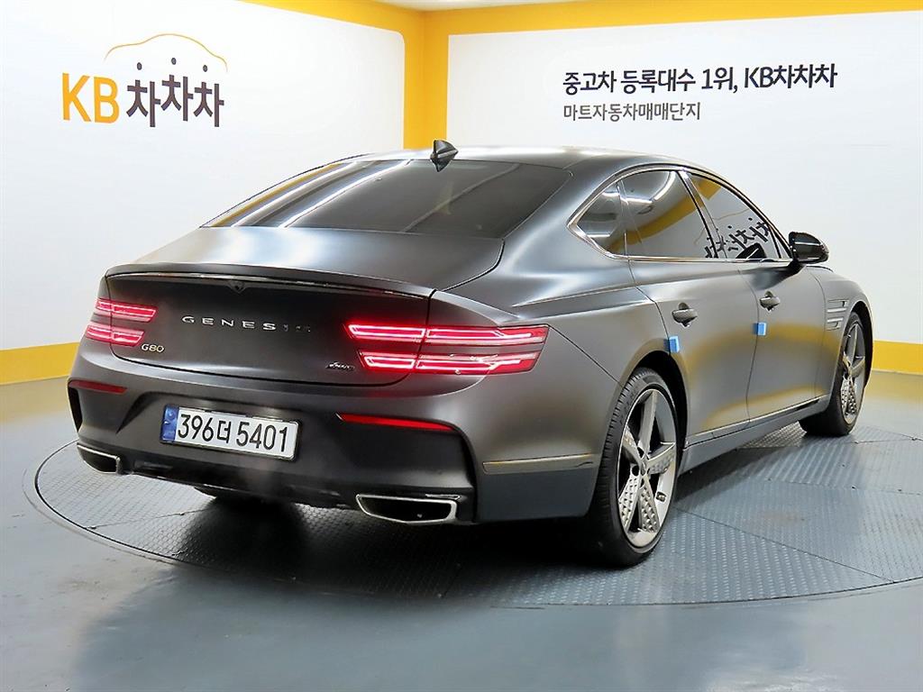 Genesis G80 - Vista 4