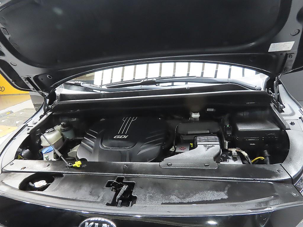 KIA Carnival 2017 Negro - Importación desde Corea - HF Imports Iquique - Foto 8