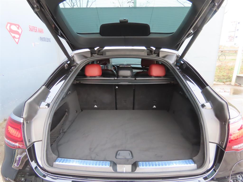 Mercedes Benz GLC Class - Vista 9