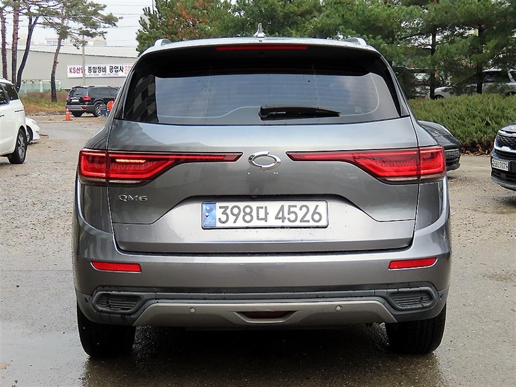 SAMSUNG QM6 - Vista 4