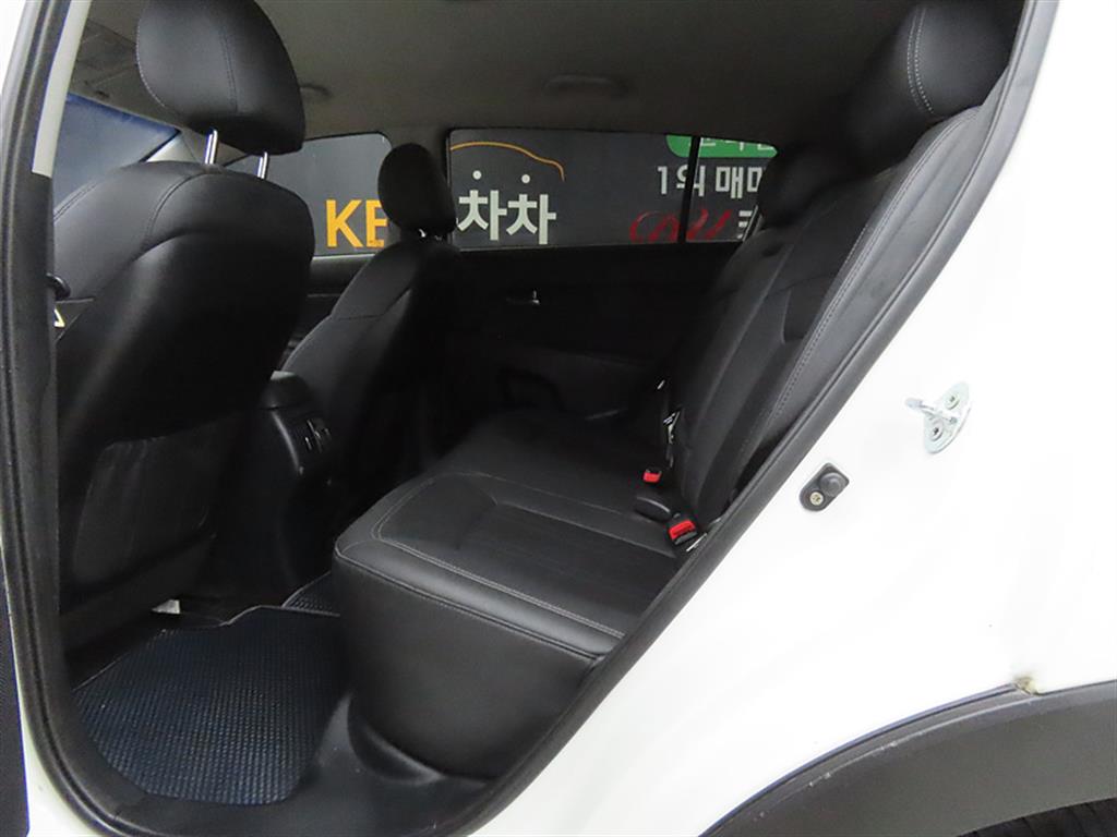 KIA Sportage - Vista 6