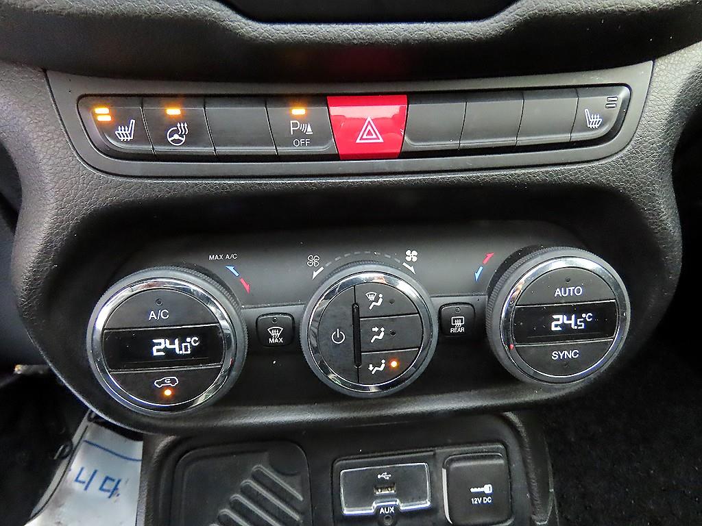 Jeep Renegade 2016 Negro - Importación desde Corea - HF Imports Iquique - Foto 13