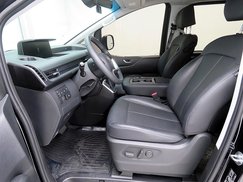 HYUNDAI Staria - Vista 7