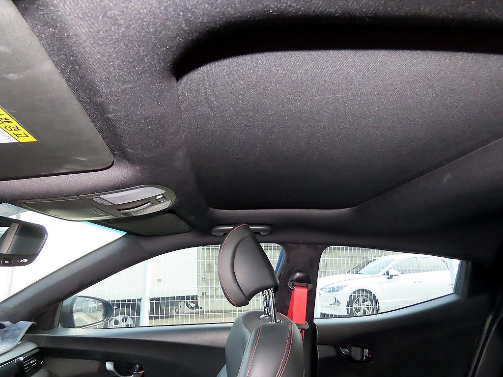 HYUNDAI Veloster 2019 Azul - Importación desde Corea - HF Imports Iquique - Foto 17