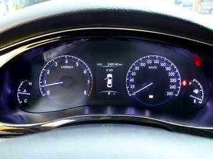 HYUNDAI Genesis - Vista 12