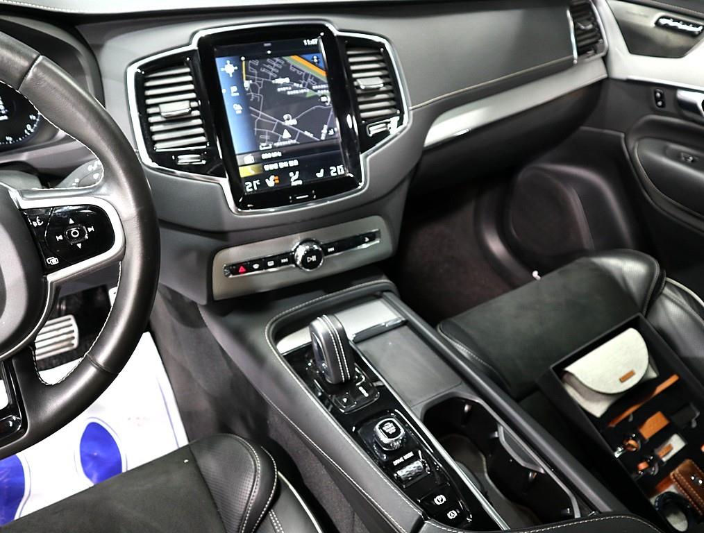 Volvo XC90 - Vista 11