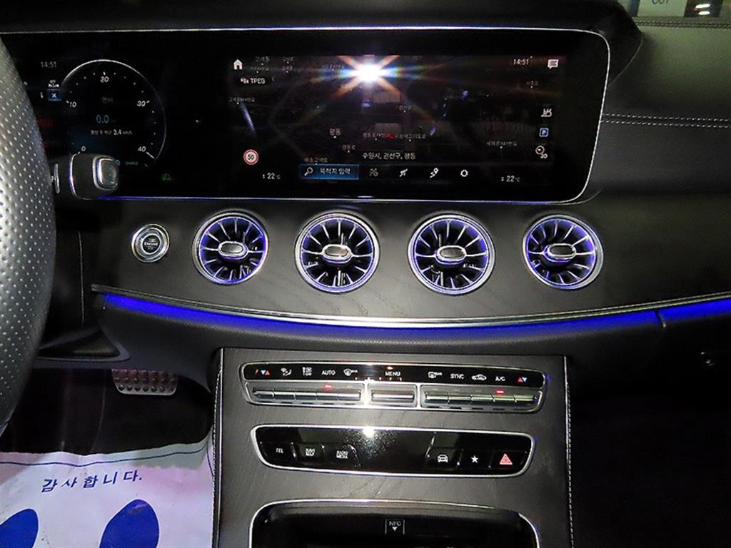 Mercedes Benz CLS Class - Vista 11