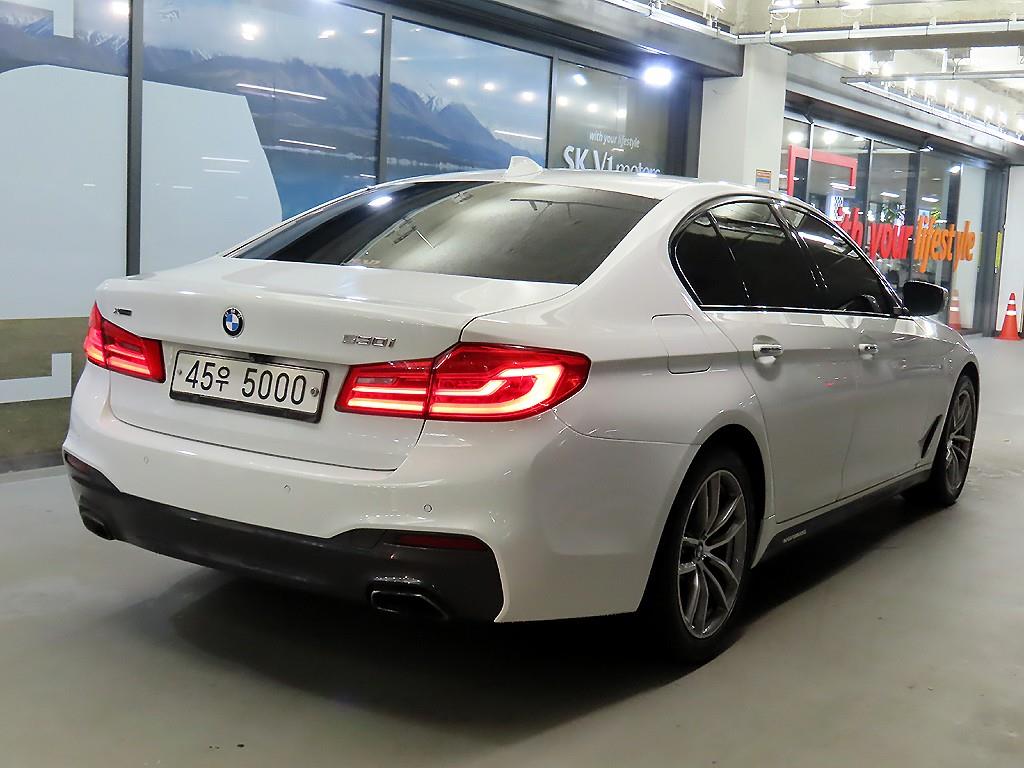 BMW 5 Series - Vista 4