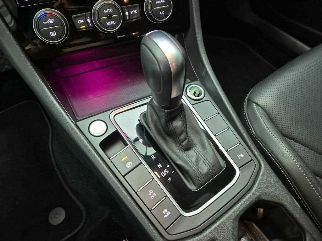 Volkswagen Jetta - Vista 8