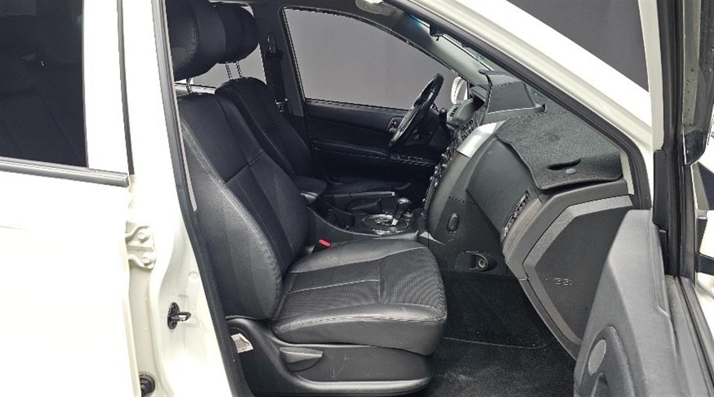 Ssangyong Korando - Vista 11