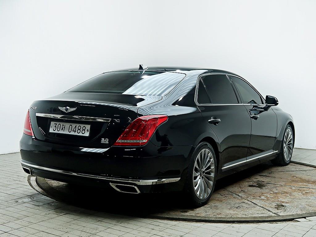 Genesis EQ900 - Vista 7