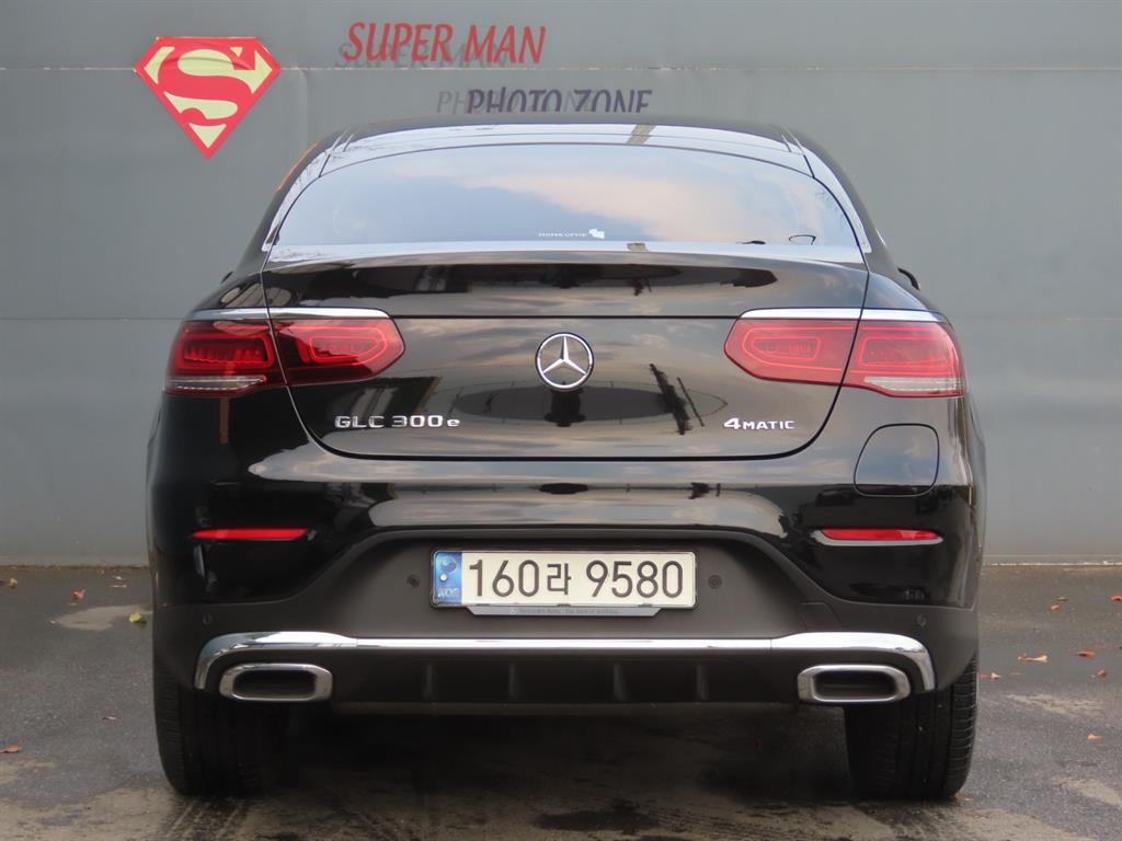 Mercedes Benz GLC Class - Vista 7