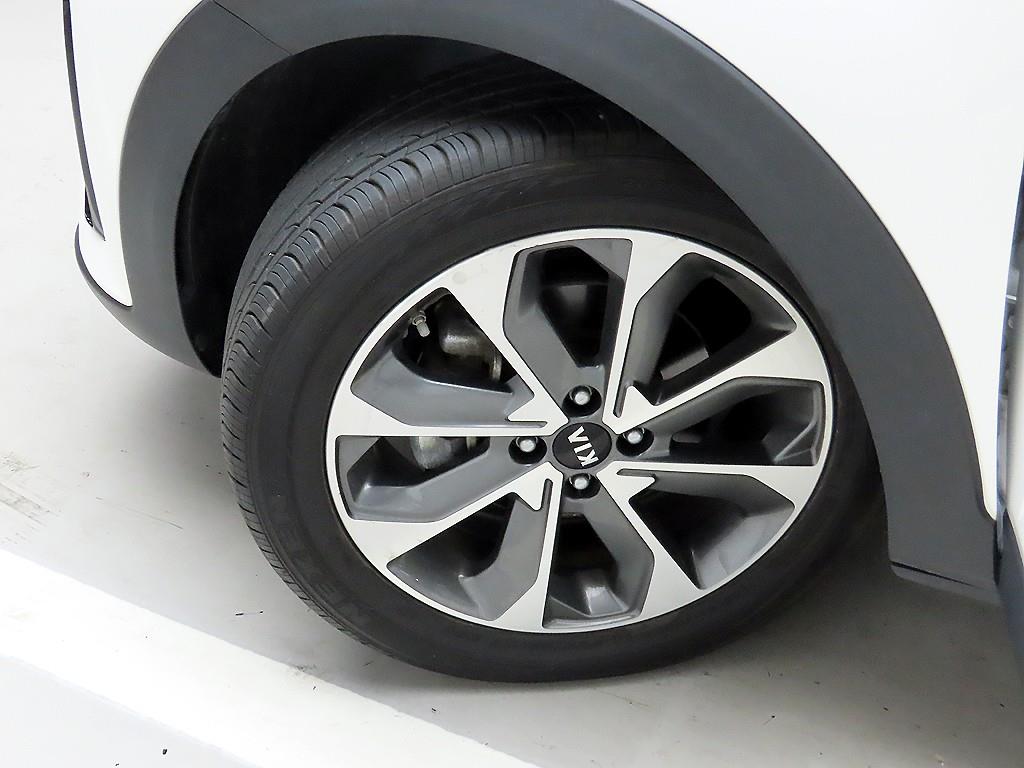 KIA Stonic 2018 Blanco - Importación desde Corea - HF Imports Iquique - Foto 19