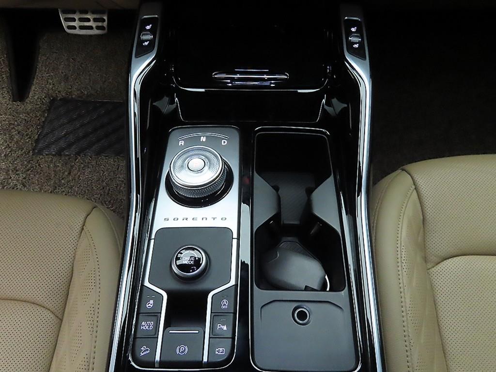 KIA Sorento - Vista 9