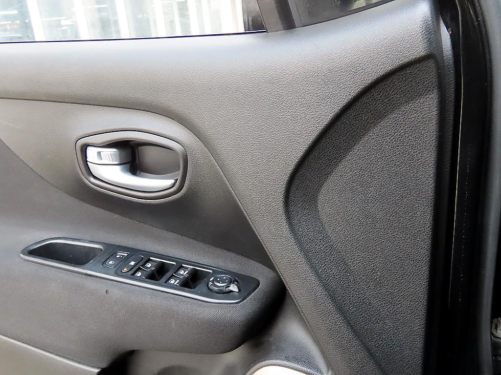 Jeep Renegade - Vista 11