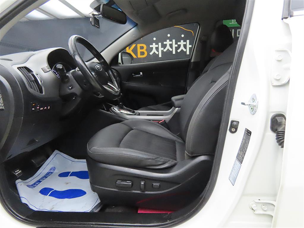 KIA Sportage - Vista 5