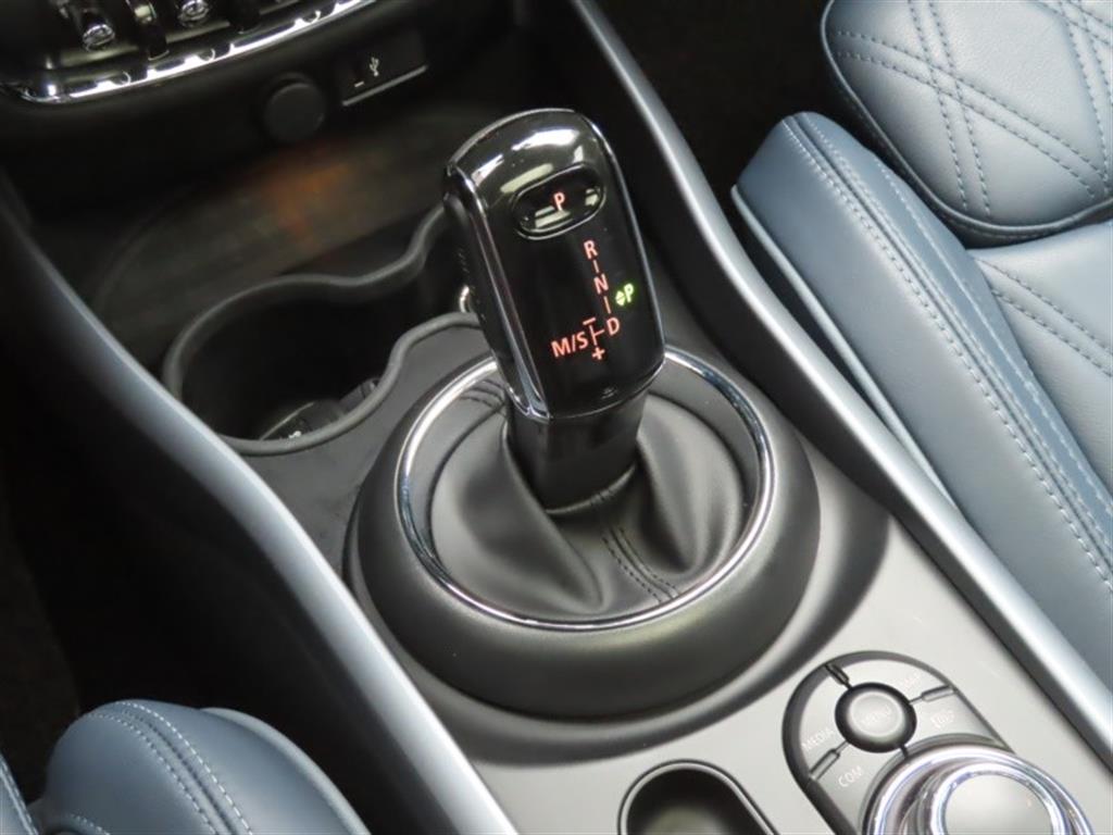 Mini Clubman - Vista 11