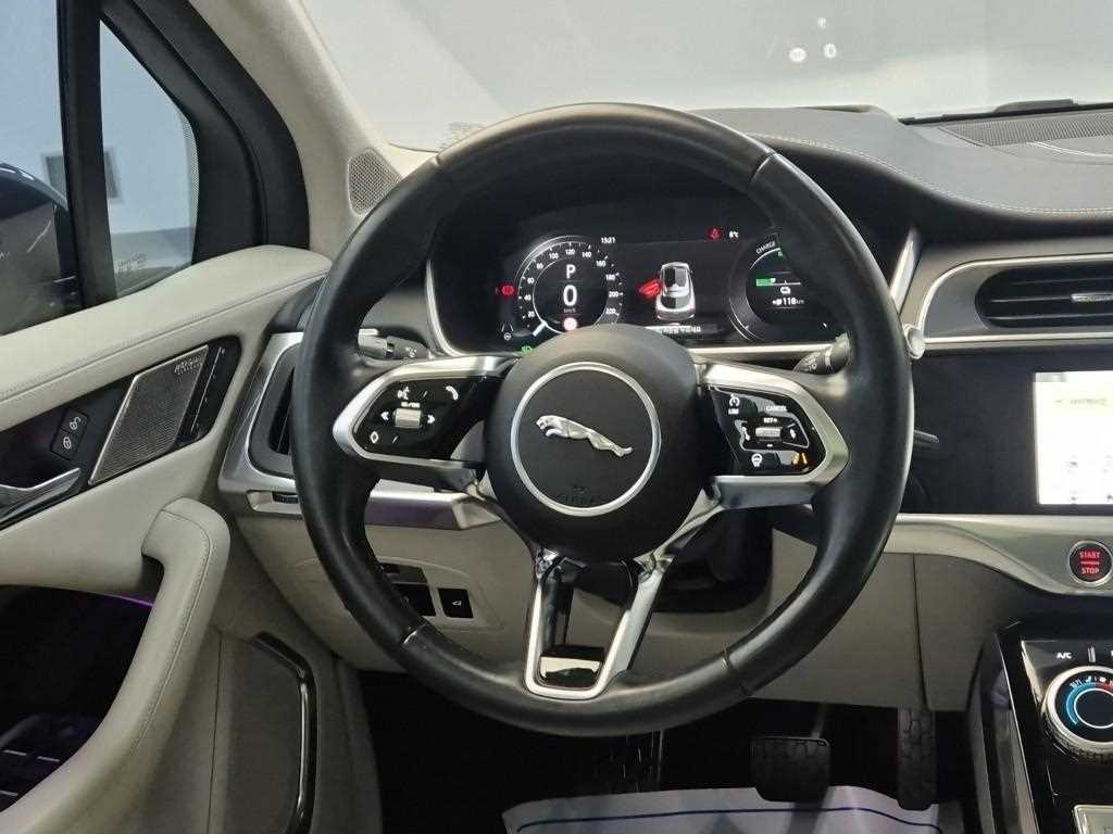 Jaguar I-PACE - Vista 9