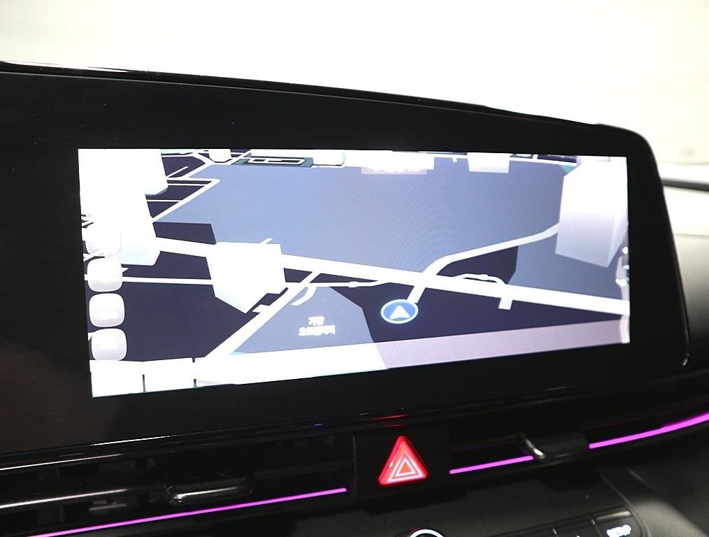 HYUNDAI Avante - Vista 12