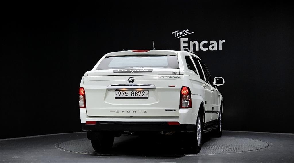 Ssangyong Korando - Vista 4