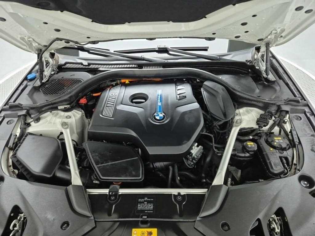 BMW 5 Series - Vista 5