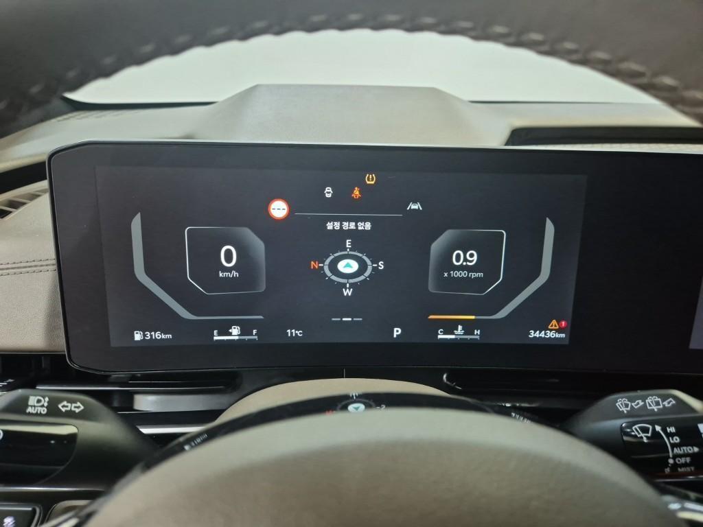 KIA Carnival - Vista 6