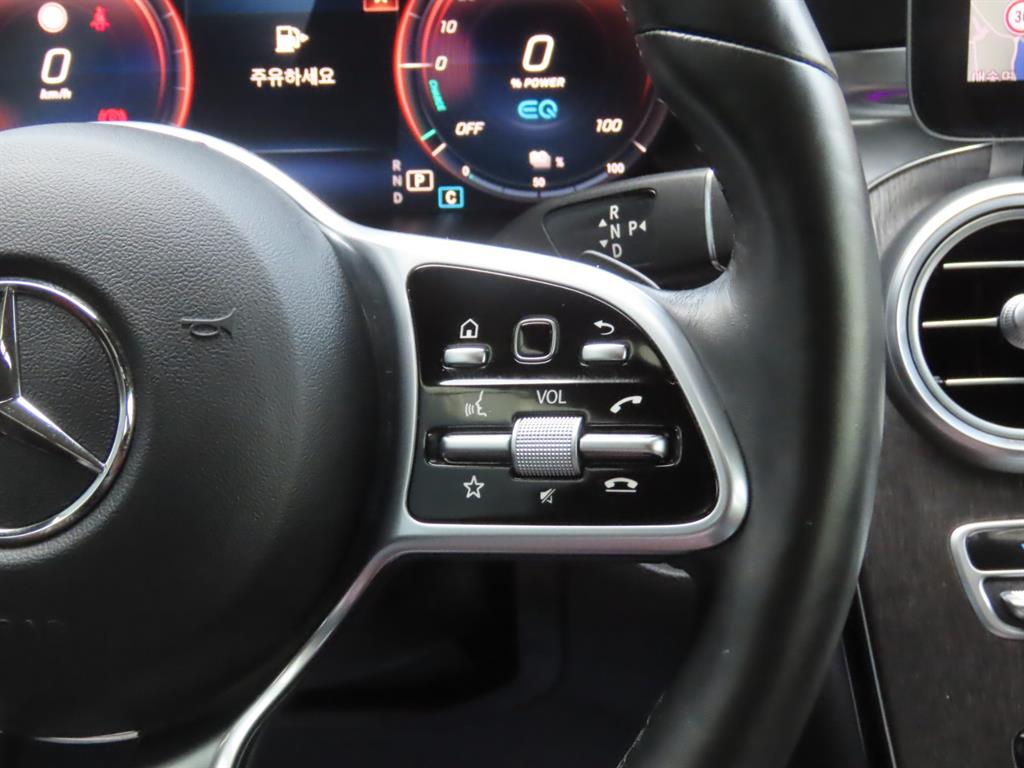 Mercedes Benz GLC Class 2021 Negro - Importación desde Corea - HF Imports Iquique - Foto 13