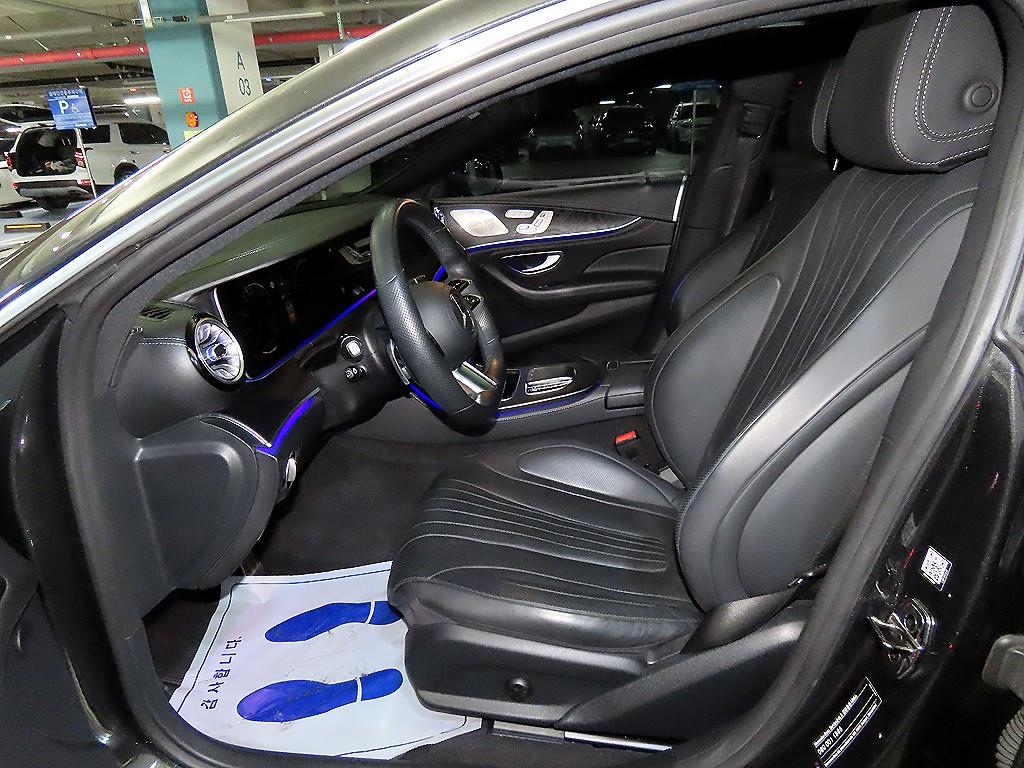 Mercedes Benz CLS Class - Vista 6