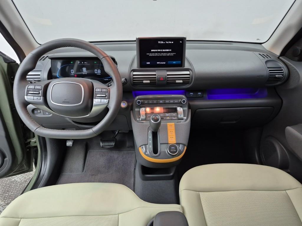 HYUNDAI Casper - Vista 5