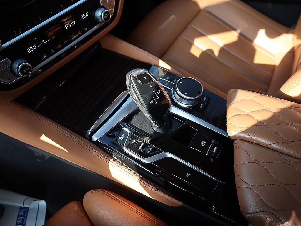 BMW 5 Series - Vista 12